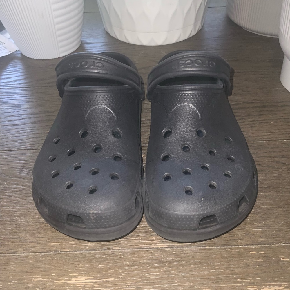 Classic Crocs Men's Black Large Men’s 8-9 Women’s 10-11 Excellent Condition - Picture 3 of 8